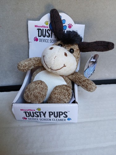 Dusty pups pug - dusty,