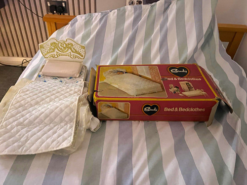 Pedigree sindy white bed - pedigree,