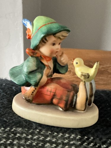 Vintage goebel hummel - vintage, singing