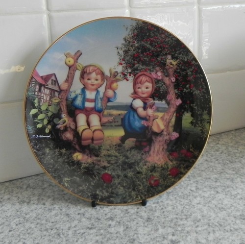 Hummel plate apple tree - m, "apple