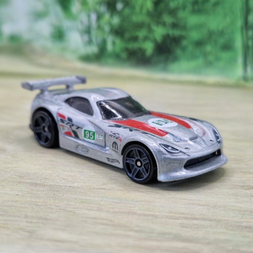 Hot wheels dodge viper - wheels, srt