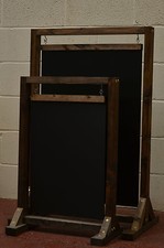 WOODEN FRAME SWINGING PAVEMENT