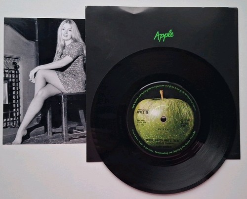 Mary hopkin knock - mary,