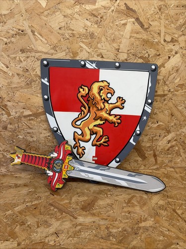 Lego castle lion shield and - lego,