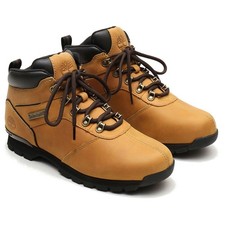 Size timberland boots - 8.5,