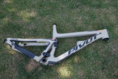 2020 pivot firebird large - pivot,