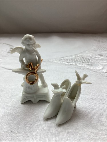 Vintage cake decoration signed - vintage,