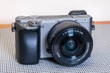 Sony Alpha A6000 24.3MP