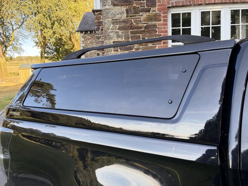 Isuzu dmax canopy 2021 - isuzu,