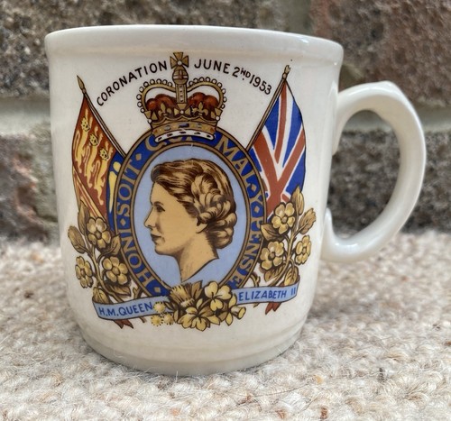 Vintage queen elizabeth - queen,