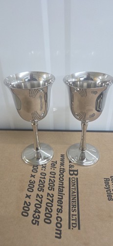 Silver plated wine goblet - x,