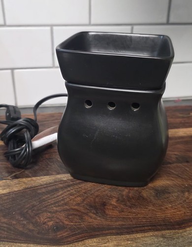 Scentsy satin black full size - satin,