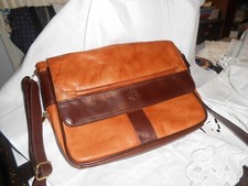 VINTAGE VALENTINA BROWN / TAN LEATHER ITALIAN CROSS BODY SHOULDER BAG IN VGC