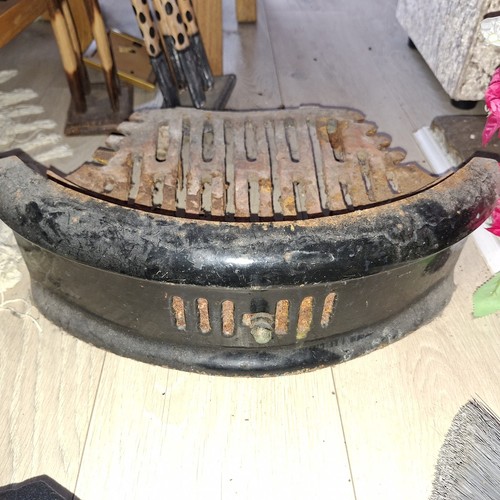 Vintage curved cast iron - curved,