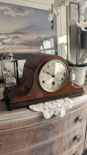 Vintage wooden mantel clock - vintage,