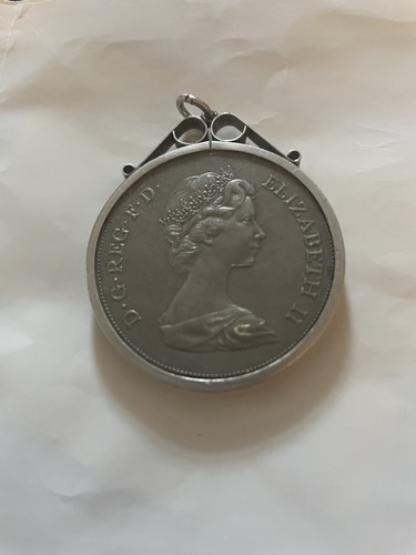 Solid silver mount queen - solid,