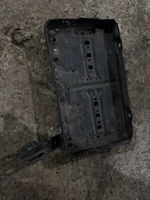 GENUINE MERCEDES W123 ORIGINAL BATTERY TRAY - RARE SOLID TE E CE