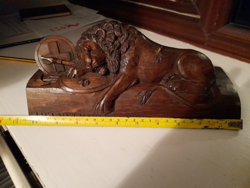 Stunning hard wood carving - stunning,