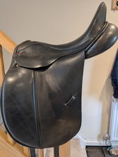 Albion Dressage Saddle Black