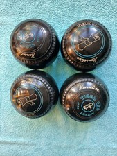 Henslite "Tiger" Size 3 Bowls.  WB 28 - Very Good Condition.