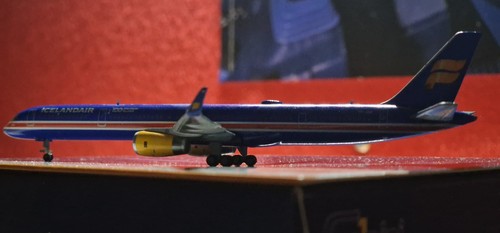Gemini jets 400 icelandair - gemini, 1:400