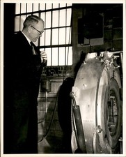 CGE22 Original Photo TIRE