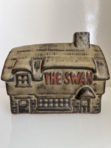 Tremar studio pottery - tremar, swan