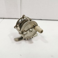 ANTIQUE 40 YARD FLY FISHING