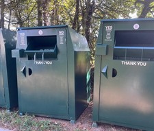 RECYCLING CHARITY CLOTHES