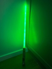 Star Wars Luke Skywalker FX Green Lightsaber 2010  Lucasfilm