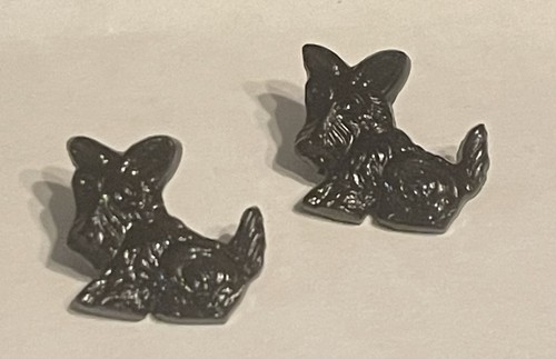 Black scottie dog buttons - ,