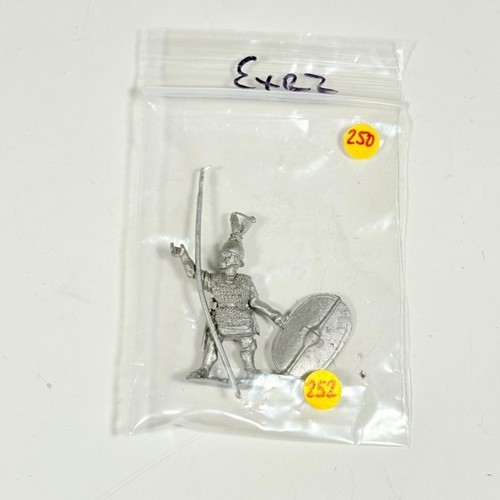 Roleplaying miniatures metal - miniatures,
