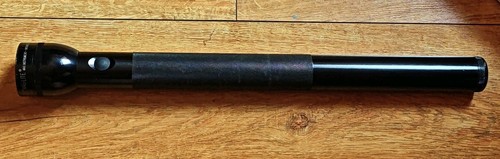 Mag lite cell - 6, black