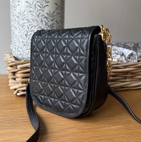Tula black smooth - black, quilted