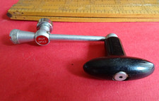 A GOOD VINTAGE MITCHELL 410 WINDING ARM/HANDLE (HANDLE ONLY NO REEL)