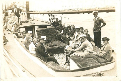Unknown artist boat - boat, on