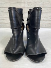 Trash Women’s Black Buckle