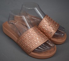 Ladies Rose Gold Pavers Beaded