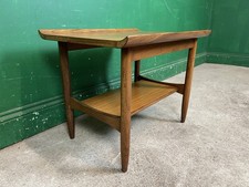 White And Newton Small Mid