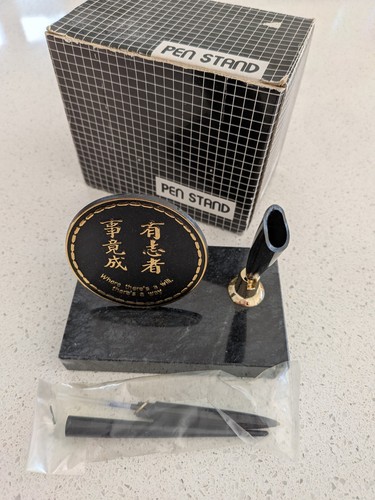 Chinese pen writing stand and - pen,