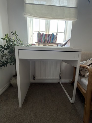 Ikea micke desk - desk,