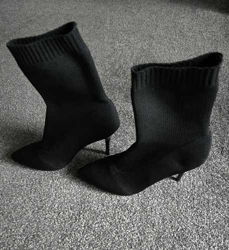 Black fabric ankle boots - black,