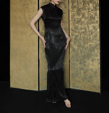 Elegant Black Mandarin Collar