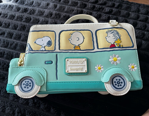 Loungefly peanuts snoopy van - loungefly,