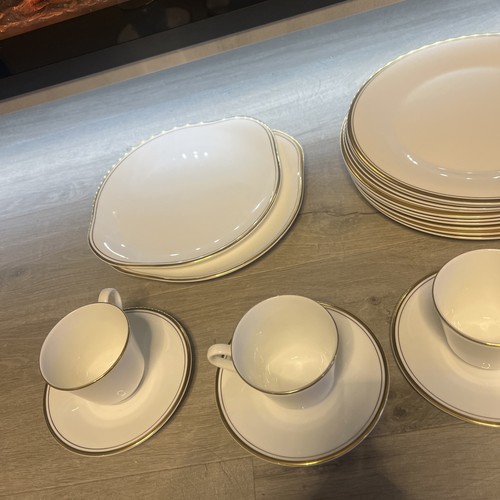 Royal doulton gold concord - doulton,