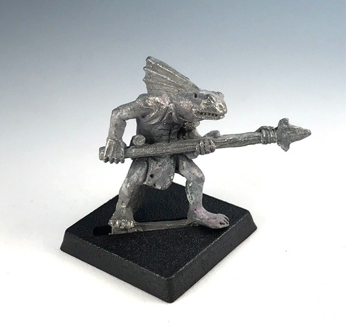 Salamander skink handler - salamander,