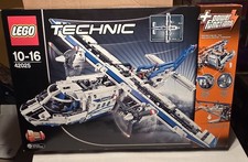 42025 LEGO Technic Cargo Plane