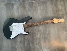 YAMAHA PACIFICA, YAMAHA ELECTRIC GUITAR, YAMAHA STRATOCASTER