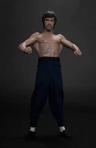Bruce lee bat muscle action - bat,