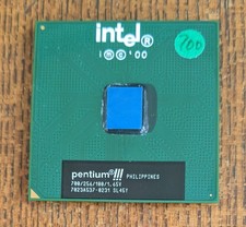 Intel Pentium III  700/256/100